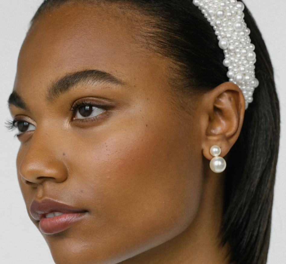 Iris Pearl Earrings
