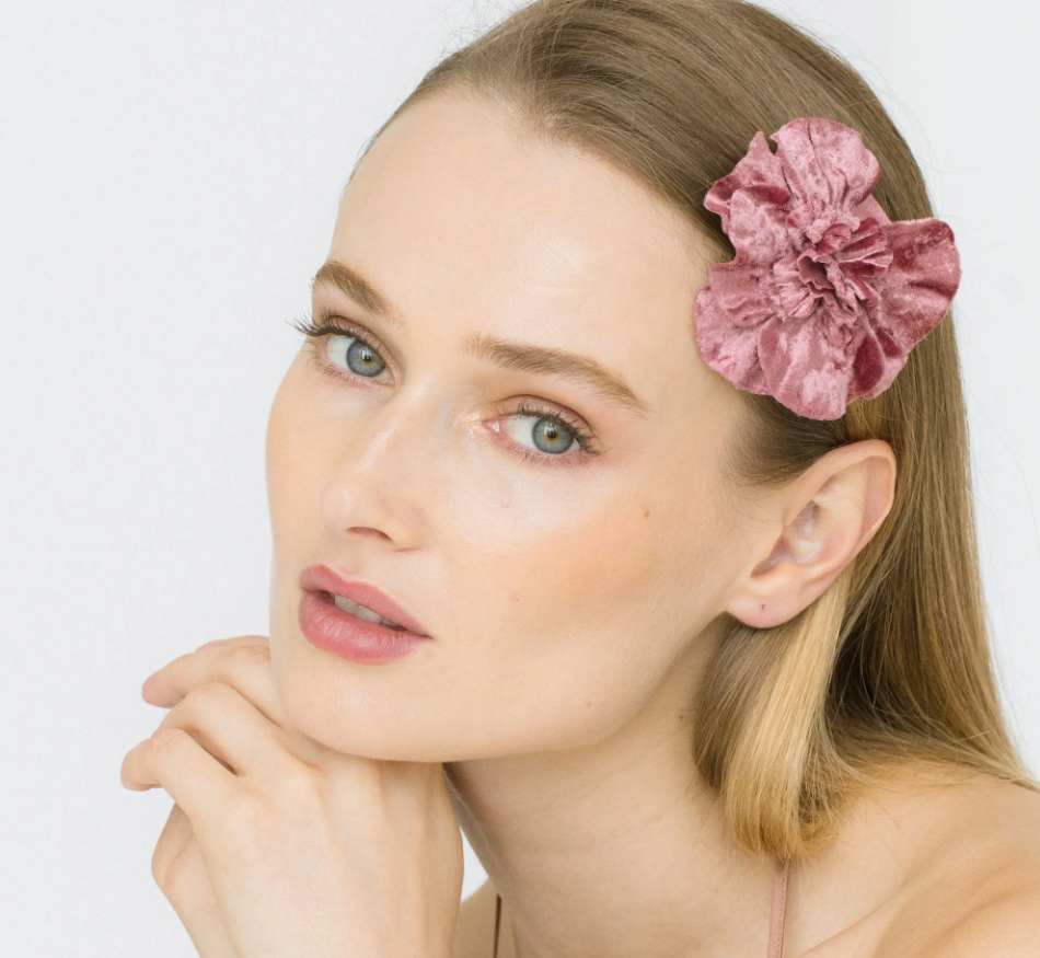 Velvet Posy Clip - Antique Rose
